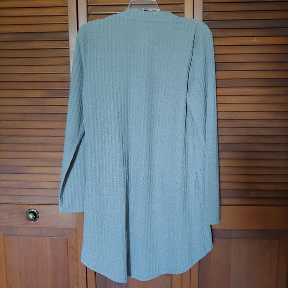 Neiman Marcus open front cardigan - Picture 3 of 4